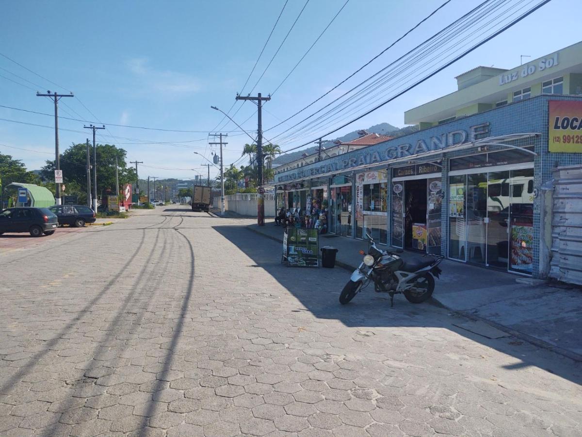Apartamento Ubatuba - Praia Grande - 250M Da Praia Dış mekan fotoğraf